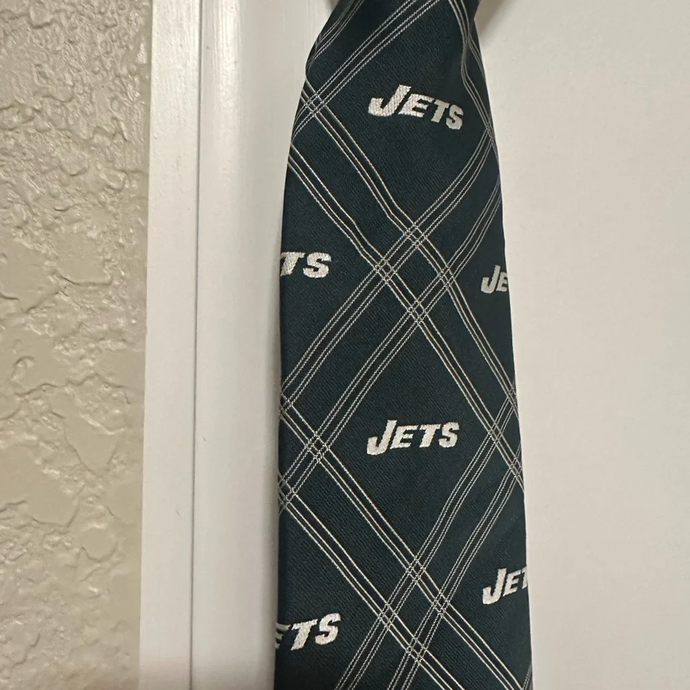 NFL NY Jets Green and White Men's‎ Tie